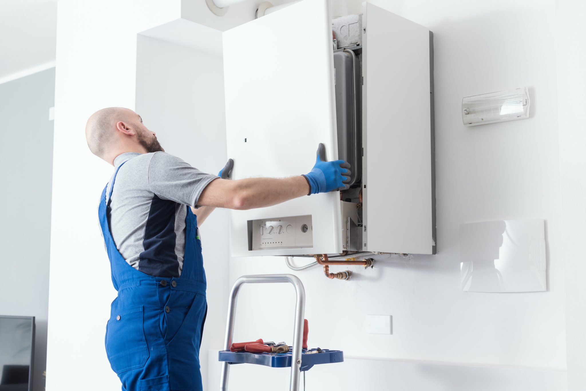 Enhancing Energy Efficiency through Gas Water Heater Maintenance