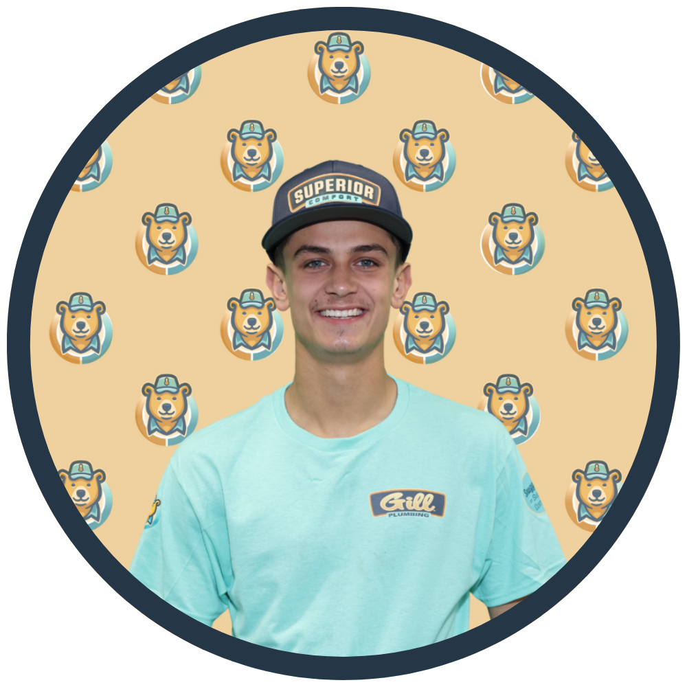 Evan L. Meet the Team